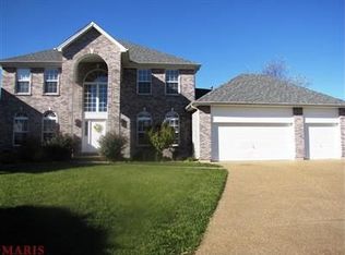 15 Green Thumb Ct, Saint Charles, MO 63304