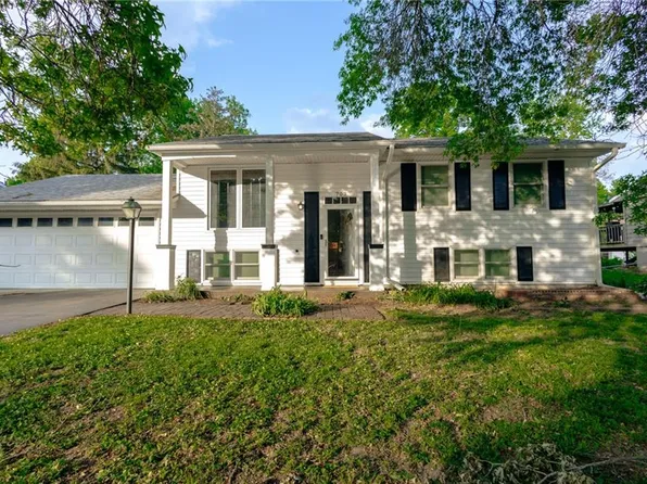 703 N Seminole Dr, Independence, MO 64056