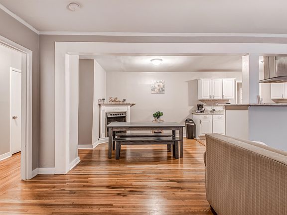 4th image of 4850 Flamingo Rd