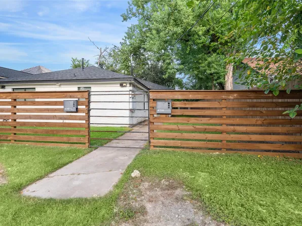 4210 Delhi St #1/2, Houston, TX 77022