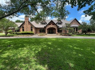 217 Sunray Ln, Sunnyvale, TX 75182