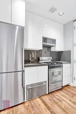 Rented by Centennial Properties NY | media 48