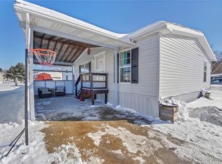 127 Sunset Ln, Arcade, NY 14009