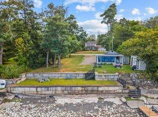 162 Maquam Shore Rd, Swanton, VT 05488