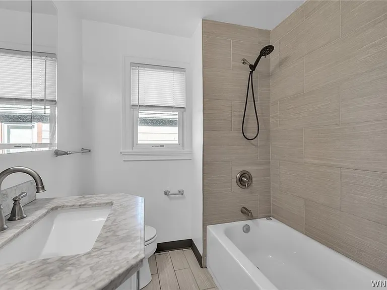 69 W Northrup Pl — Photo 39