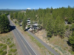 19516 Century Dr, Bend, OR 97702