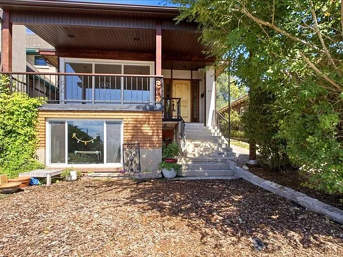 3 bed, 1.0 bath, 1453 sqft, $2,295 — Photo 1