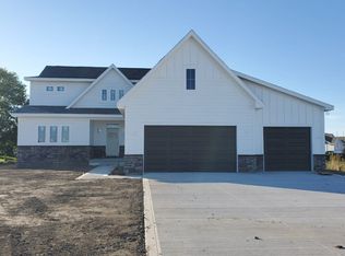 2838 NW 29th St, Ankeny, IA 50023