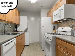 California Apartments, Absecon, NJ 08201