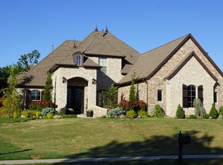 4909 Shades Bridge Rd, Edmond, OK 73034