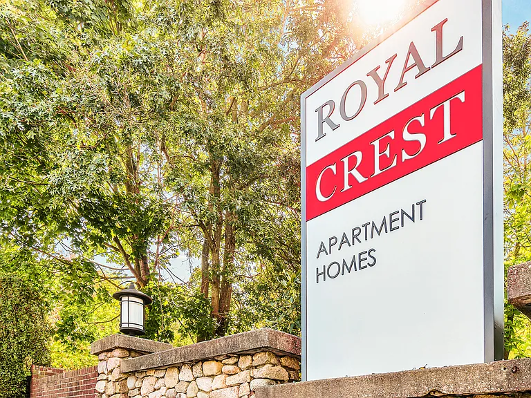 Royal Crest Estates — Photo 19