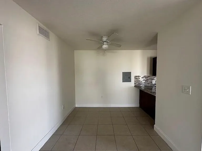 13781 SW 66th St #222 — Photo 8