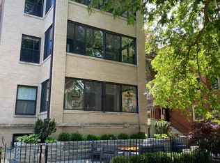 1107 W Pratt Blvd #4, Chicago, IL 60626