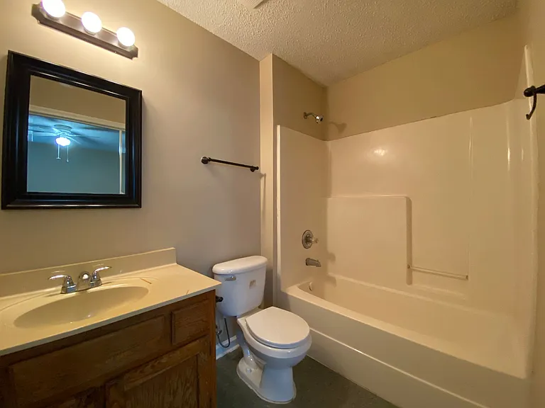 3791 Fountain Gate St — Photo 4
