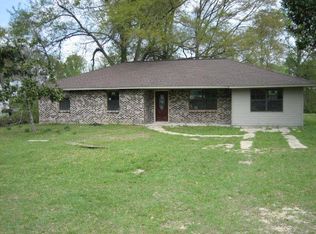 814 N Main St, Poplarville, MS 39470
