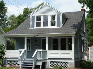 35401 Monroe St, Richmond, MI 48062