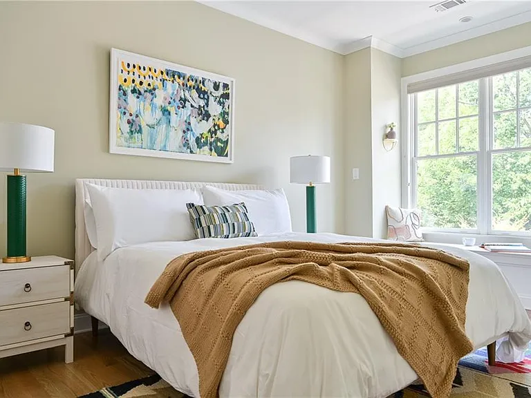 801 Adair Ave NE — Photo 19