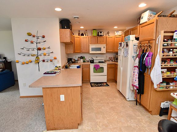 2nd image of 1016 Jodi Cir #1018
