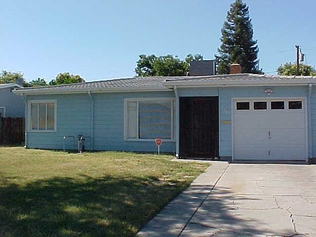 1st image of 2067 W Mendocino Ave