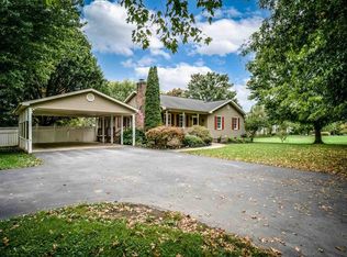 381 Sulfur Pump Rd, Weyers Cave, VA 24486