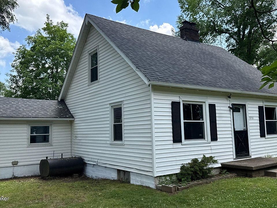 1st image of 6901 Waller Ln