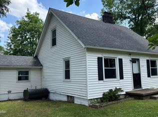 6901 Waller Ln, Louisville, KY 40258