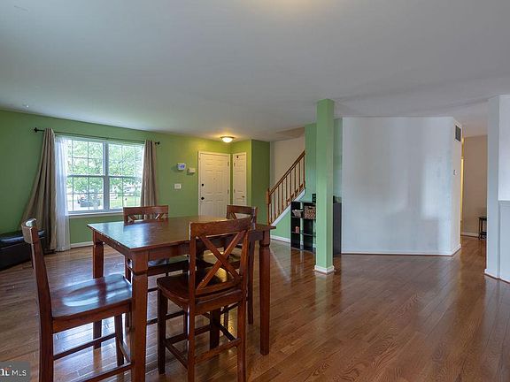 5th image of 8373 Gartelman Farm Dr