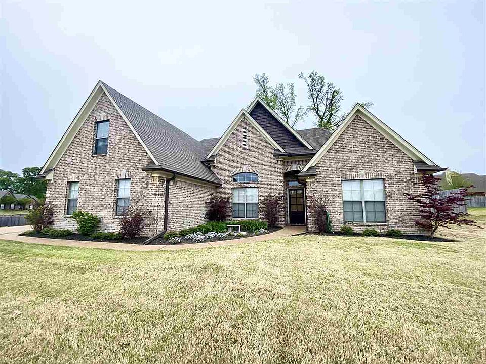 1st image of 280 White Pine Pl