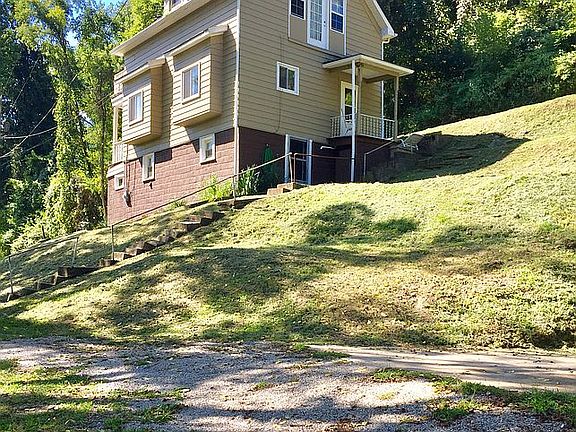 2nd image of 738 Mackey Ave