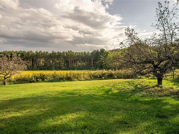3rd image of W11933 Vold Road