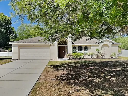2213 Lake Pointe Cir #1 Photo 1