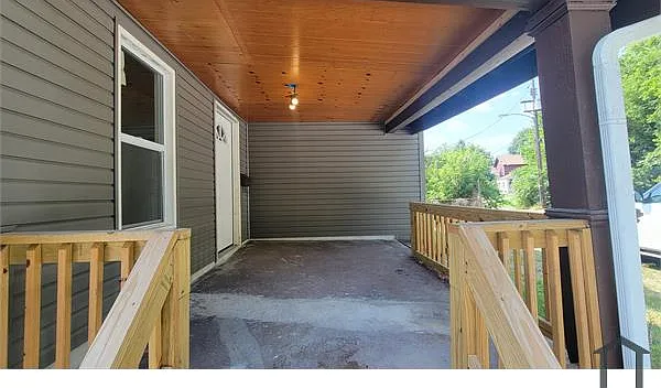 3 bed, 840 sqft, $900 — Photo 3