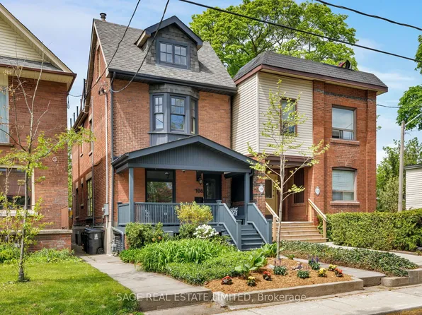 108 Dewhurst Blvd, Toronto, ON M4J 3J3