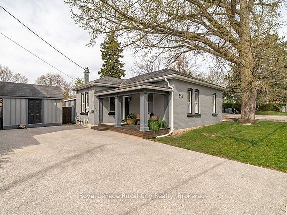 3rd image of 554 Woolwich St