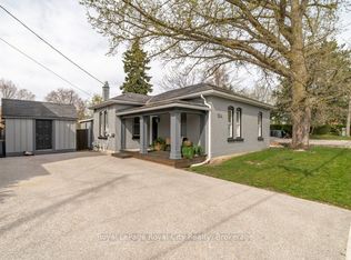 554 Woolwich St, Guelph, ON N1H 3Y2