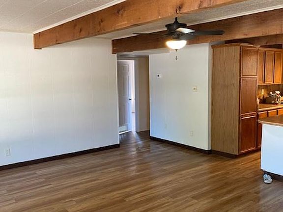 3rd image of 1816 SE 12th Ave