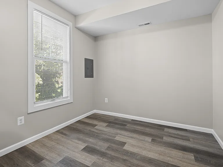 2104 Allendale Rd #1 — Photo 5