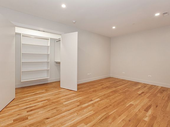 5th image of 8 W Burlington Ave Unit 202