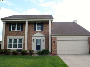 24691 Jamestowne Rd, Novi, MI 48375