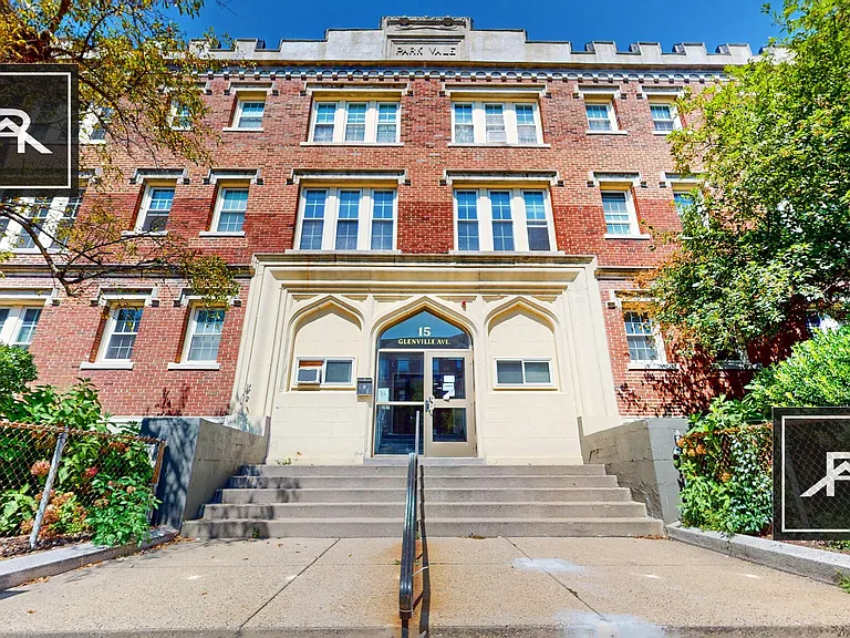 17 Glenville Ave #B7 — Photo 12