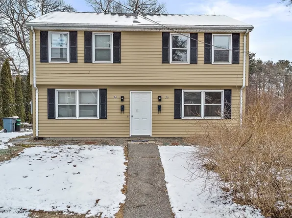 24-24 Curve Rd #26, Stoneham, MA 02180