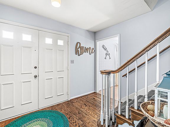 5th image of 6621 Albion Dr