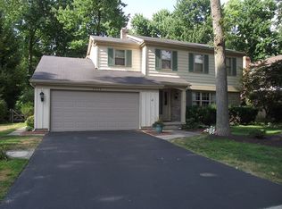 6846 Williamsburg Dr, Sylvania, OH 43560