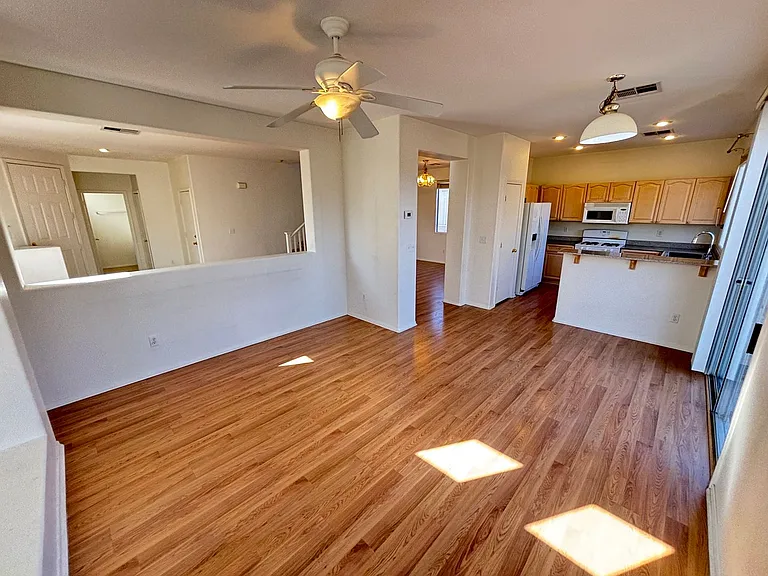 156 Duck Hollow Ave — Photo 12