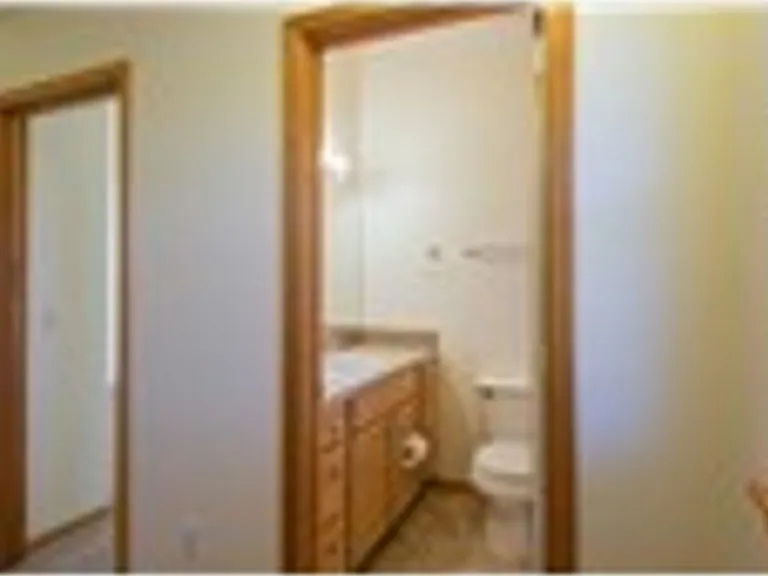 1016 Campbell Ave — Photo 17