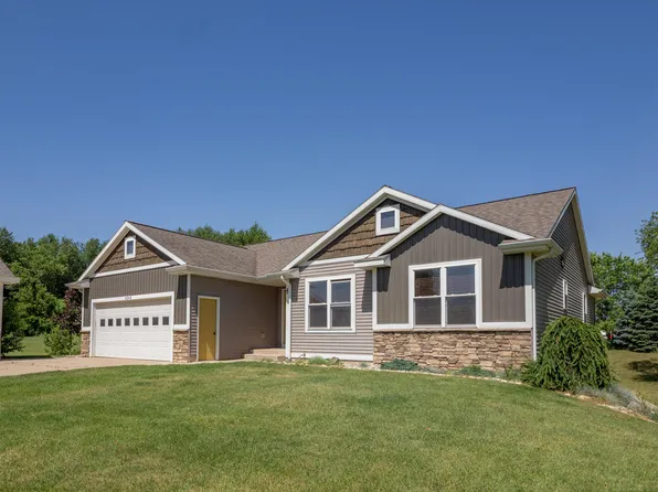 4240 Jack Rabbit Ct, Dorr, MI 49323