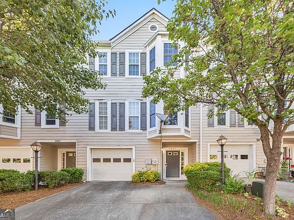 2nd image of 2057 Pinnacle Pointe Dr