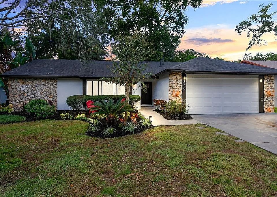 1st image of 830 Haulover Dr