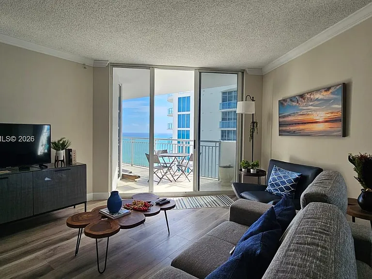 17375 Collins Ave #2304 — Photo 5