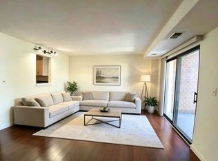 12 Mount Vernon St APT 25, Melrose, MA 02176